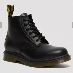 Dr. Martens - 101 LEATHER ANKLE BOOTS - Men's 11